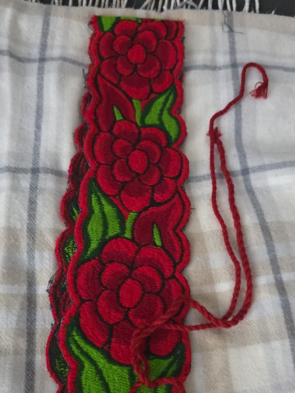 Red Floral Embroidered Belt - Women's Accessory